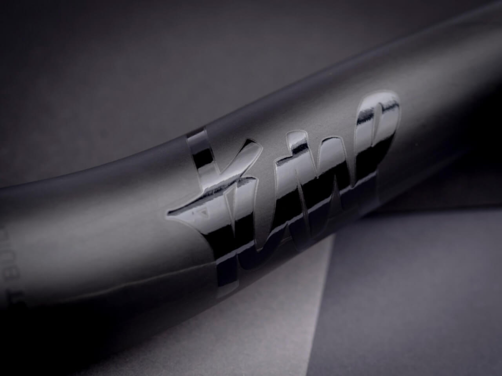 Tune WUNDERBAR, MTB Karbonlenker, Durchmesser 35mm, Rise 20mm, Breite 800mm, UD-optik, schwarz