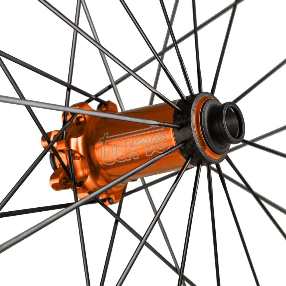 Tune Front Wheel Disc, MTB Carbon, BB28, Princess Boost 6B 28h, 15mm, Standard Bearings