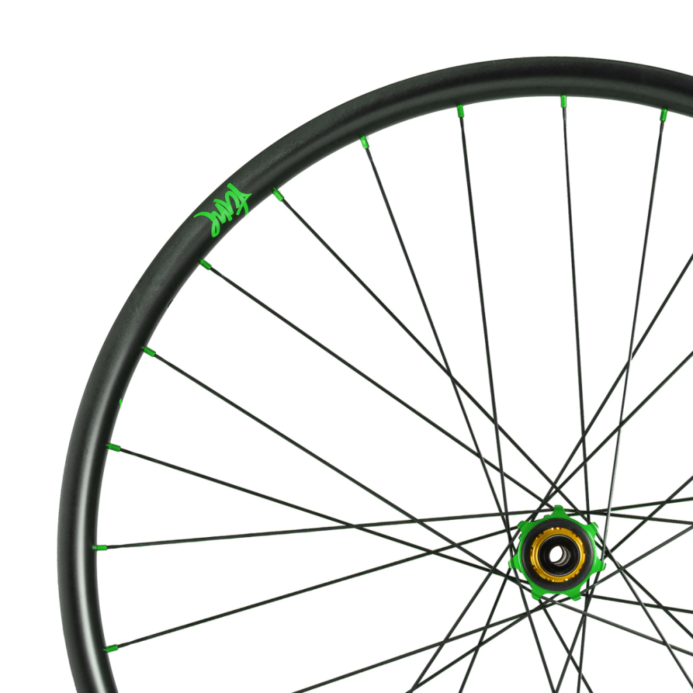 Tune Front Wheel Disc, MTB Carbon, BB28, Princess Boost 6B 28h, 15mm, Standard Bearings