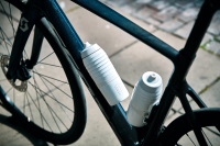 KEEGO Twist, Bidon 600 ml, Fidlock Bikeflasche, MIT Fidlock Bottle Connector, MIT Twist Bike Base, weiss