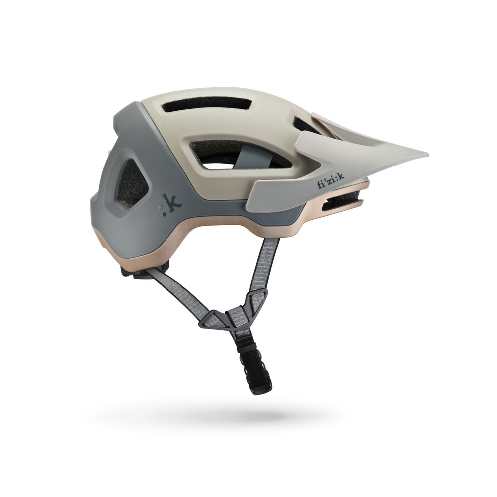 Fizik Kassis Helmet + Light schlamm-sand L