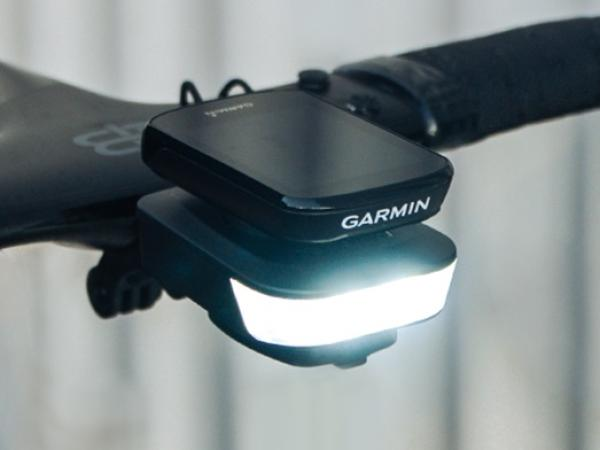 Ravemen FR500 Frontlicht an Garmin/Wahoo Halterung