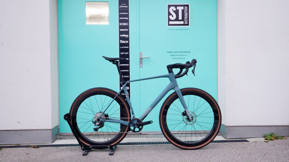 Classified Powershift G30 Carbon Wheelset Kit, Clintcher, Tubless, inkl. Kassette, 11 speed / 11-32