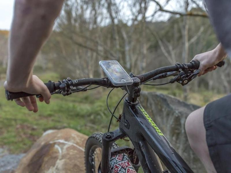 Quad Lock Poncho - Samsung Galaxy S21