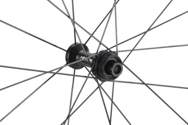 NEWMEN STREEM Time Trial TT.80 12 x 100mm Centerlock Laufrad vorne