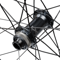 Shimano Laufrad vorne XT WH-M8200 29" Tubeless 110mm Center-Lock E-Thru