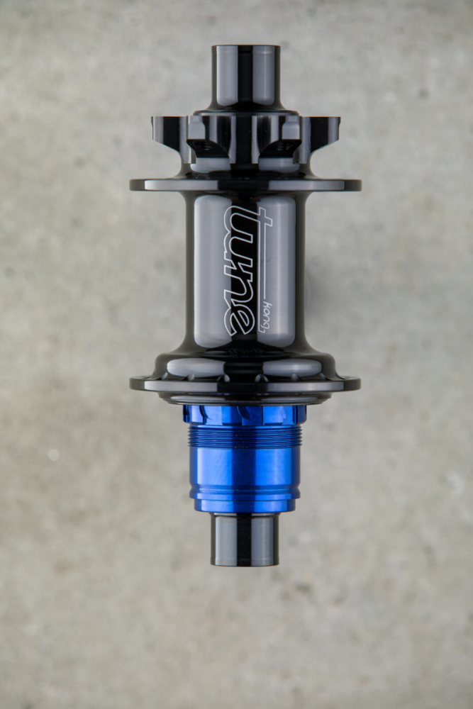 Tune TUNE, Rear-Nabe, 6 Loch Bremsaufnahme, 12x142mm, 32 Speichenlöcher, Sram XD, schwarz