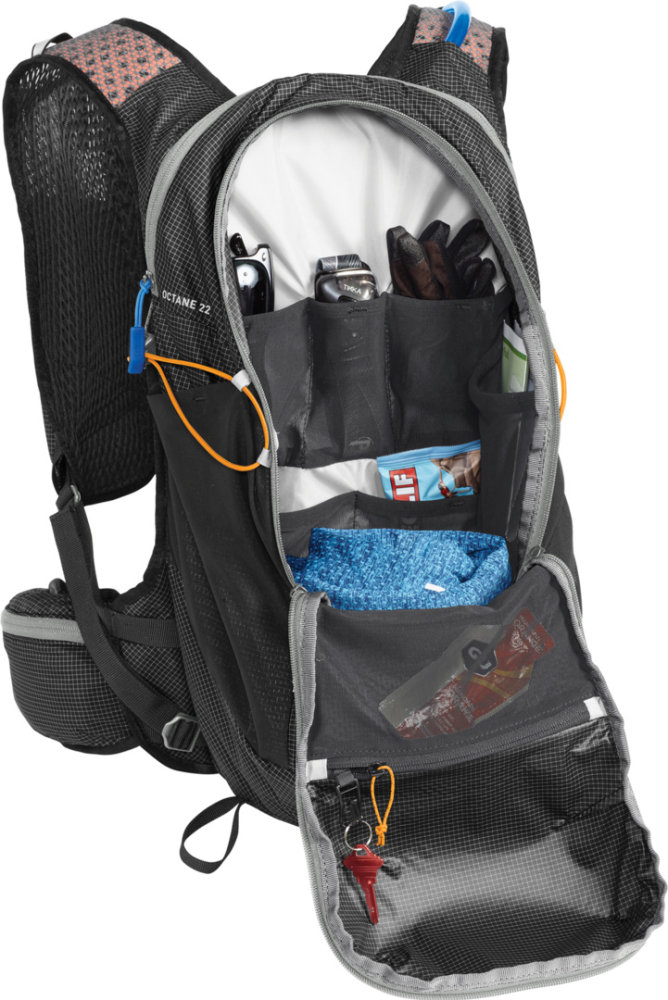 CamelBak Octane 22 black apricot