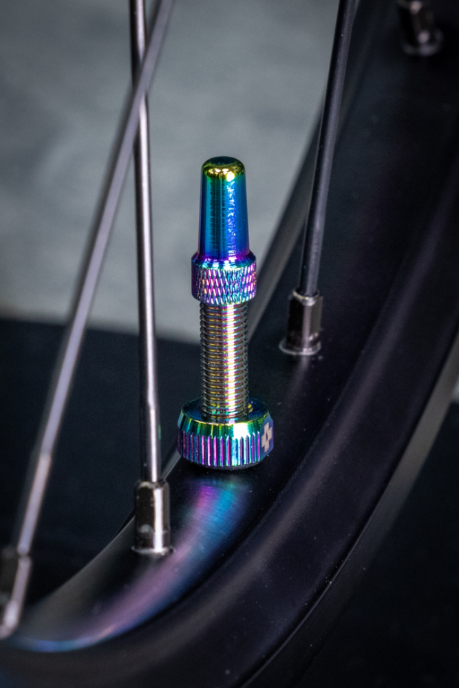 V2 Tubeless Ventil Kit 60mm/iridescent 60 mm, iridescent